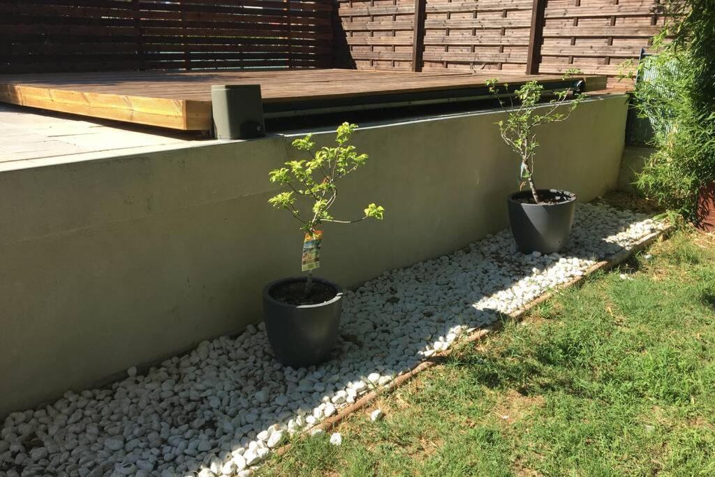 Villa calme, climatisée, piscine, à 2 pas du centre LʼIsle-sur-la-Sorgue Exterior foto